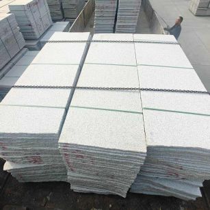 十堰芝麻白毛板，石材毛板