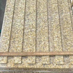 十堰黄金麻盲道 石材盲道