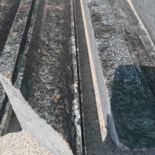 十堰英国棕别墅线条