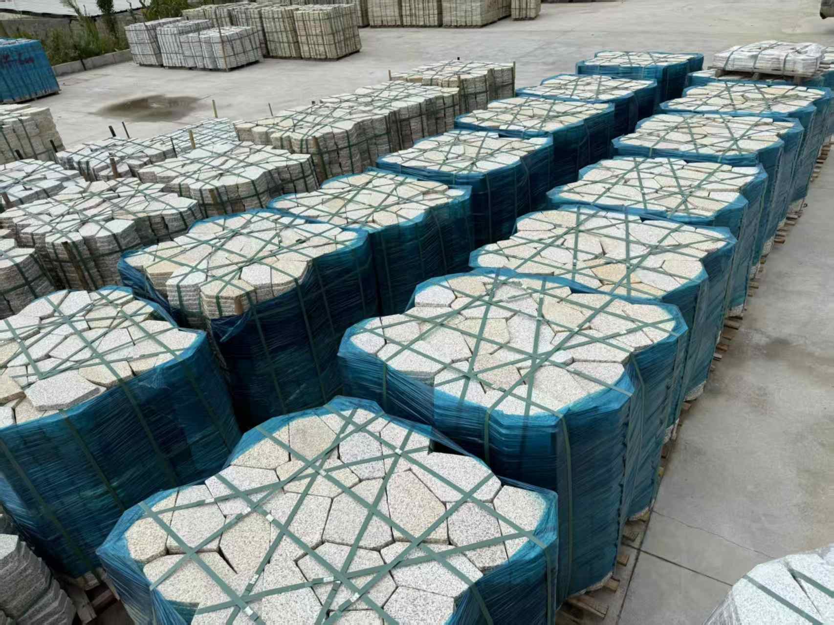 十堰黄金麻冰裂纹 碎拼