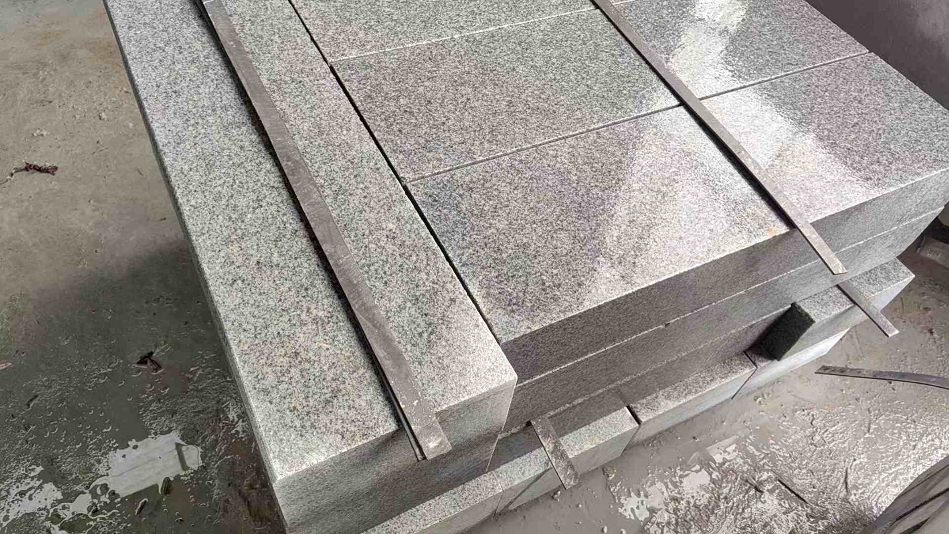 十堰芝麻灰 芝麻白 路牙石 路侧石 马路牙子